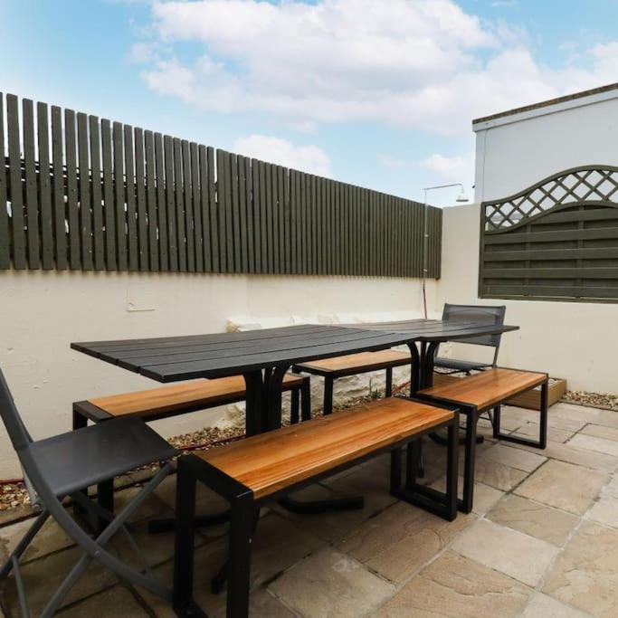 Gorgeous House In Newquay Walking Distance From Fistral Beach Buitenkant foto